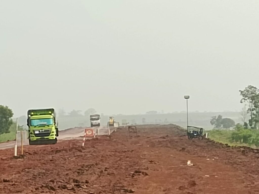 pekerjaan tanah di pembangunan jalan tol